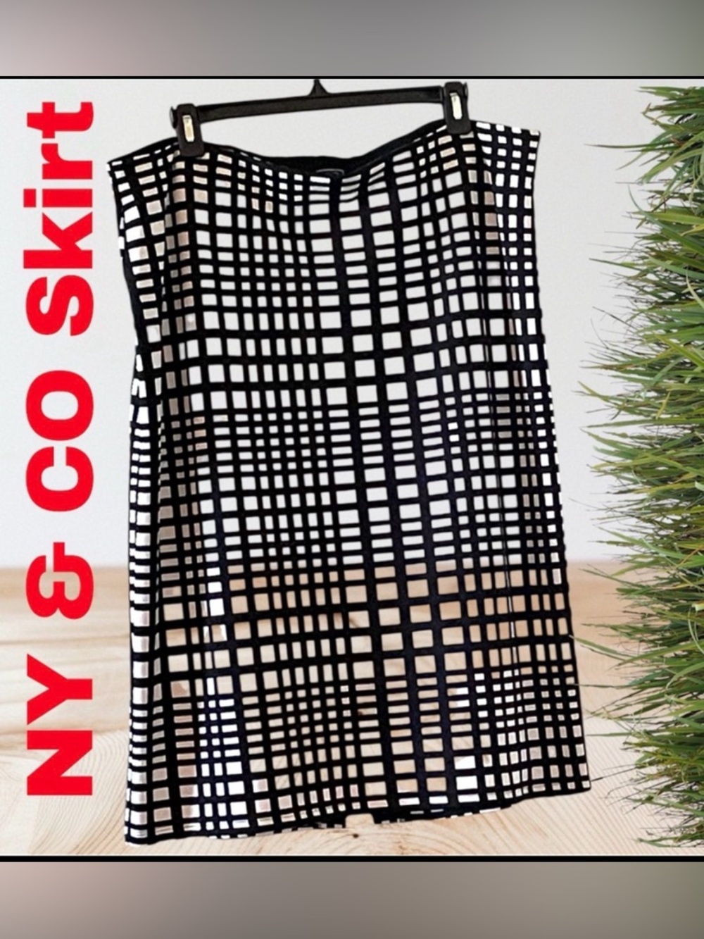 🖤 New York & Company Black and White plaid Pencil Skirt Stretchy SZ:XL Like New